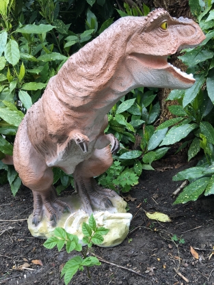 Dinosaurier, schöne Statue eines Tyrannosaurus